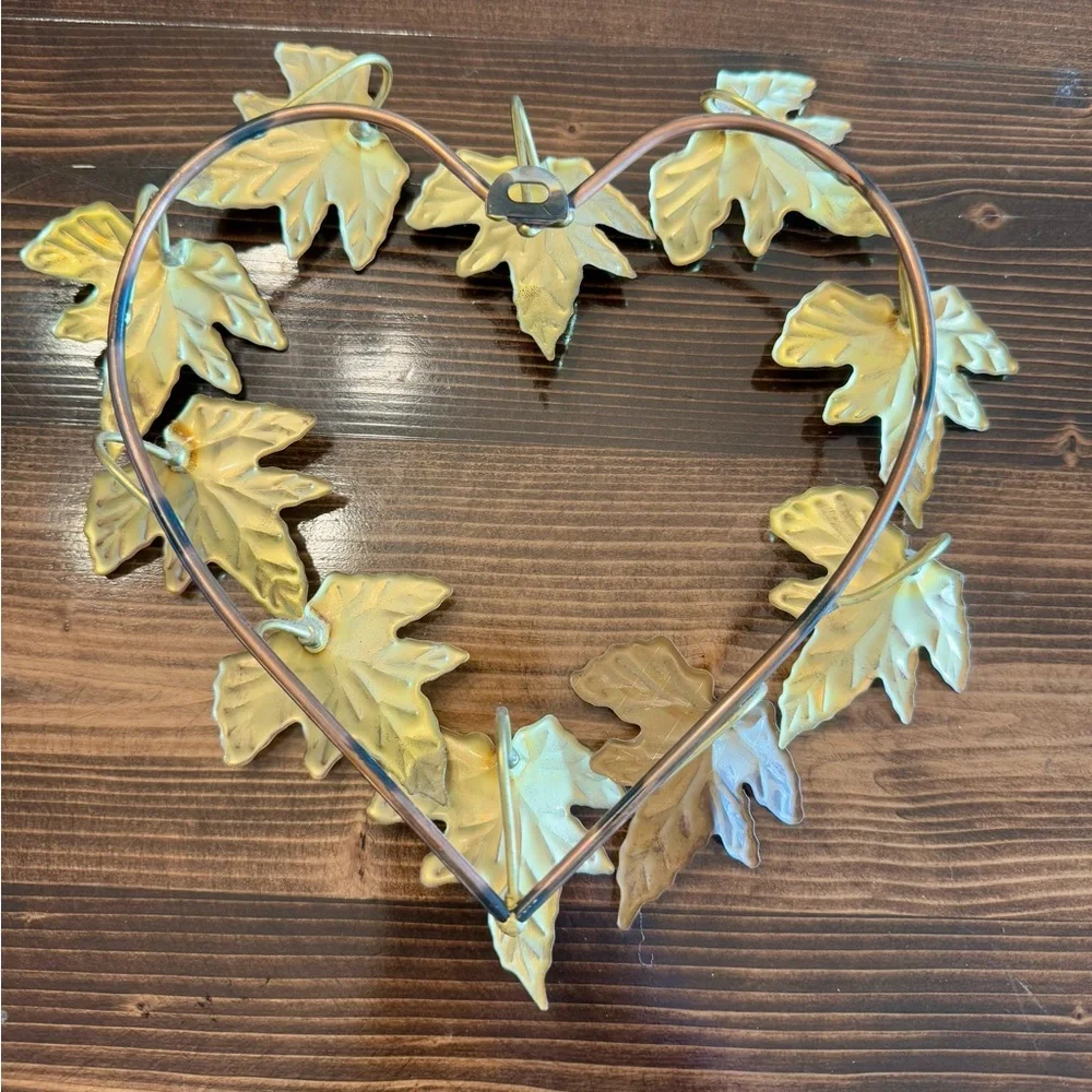 Vintage Home Interiors Brass‎ Leaf  Heart Shaped Wall Art